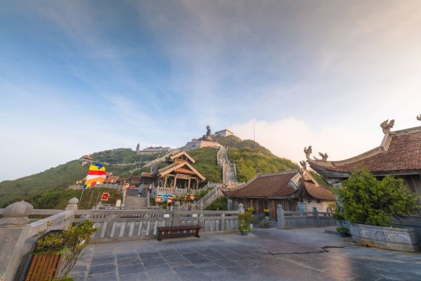 Sapa - szczyt Fansipan - powrót do Hanoi (Ś)