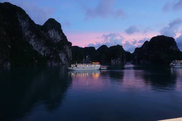 Hanoi – Zatoka Ha Long (B)
